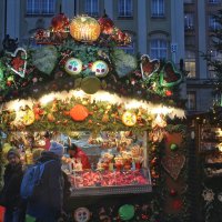 Рождественская ярмарка Striezelmarkt,площадь Altmarkt :: Светлана Баталий