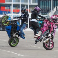 "Танцы" на мотоциклах :: Евгений Седов