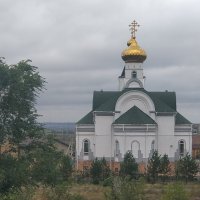 Крестовоздвиженский храм :: Андрей Хлопонин