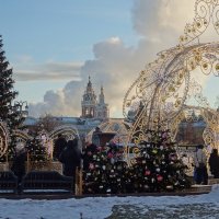 Москва Новогодняя :: Лидия Бусурина