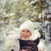 Зимний портрет с собачкой :: Евгений Золотаев
