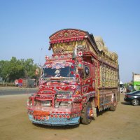 Пакистанские грузовики самые красивые в мире. :: unix (Илья Утропов)