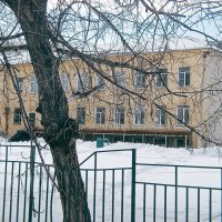 Школа рядом с домом. :: Игорь Солдаткин