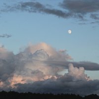 ...про луну...и облака... :: Александр Герасенков