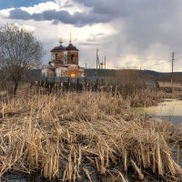 Старый храм :: Марина Фомина.