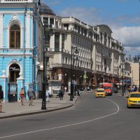 Из прогулок по Москве. Мясницкая улица. :: Евгений Седов