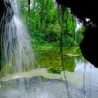 Водопад в Париже :: Георгий А