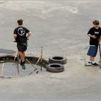 Воронка пригодилась :: Сеня Белгородский