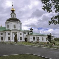 Вязьма.Церковь Рождества Пресвятой Богородицы :: Сергей 