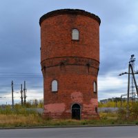 Канаш. Восточная водонапорная башня. :: Пётр Чернега