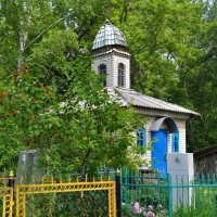 Канаш. Часовня старого городского кладбища. :: Пётр Чернега