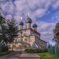 Подходя ближе к храму :: Сергей Цветков