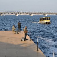 Рыбалка на водохранилище :: Татьяна Машошина