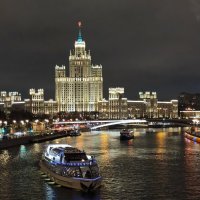 Вечерняя Москва :: <<< Наташа >>>