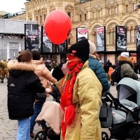 На Красную площадь в красном. :: Татьяна Помогалова