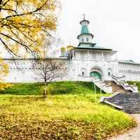 ставропигиальный мужской монастырь Русской православной церкви в городе Истре Московской области :: Юрий Яньков