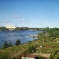 ГЭС на реке Кемь. Из окна поезда Санкт-Петербург - Мурманск. :: Мария Васильева