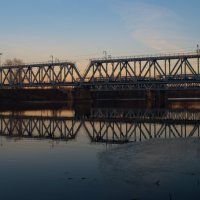 Ноябрь.Отражения. Мост. :: Андрей Калгин