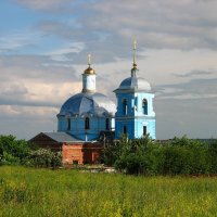 Сельская церковь. :: Victor Klyuchev