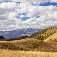 Армения.Гора АРАГАЦ с вершины горы АРА. :: Nerses Matinyan