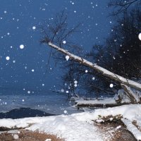Зимним вечером на берегу Волги :: Сергей Рыжков