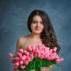 Девушка с цветами :: Elena Bebesh