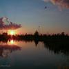 Озер, закат и комары :: Анатолий Клепешнёв