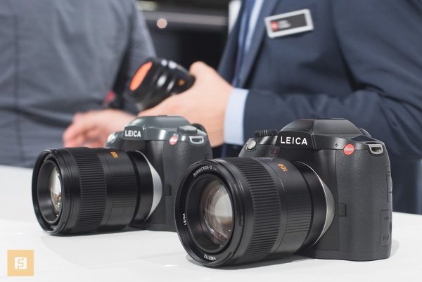 Все фото новинки Leica 2014