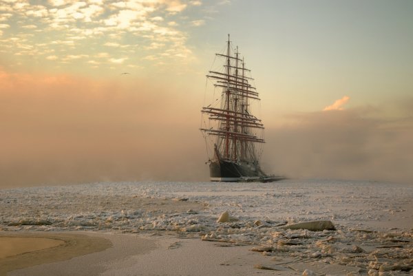 Эдуард Гордеев - В морозном тумане