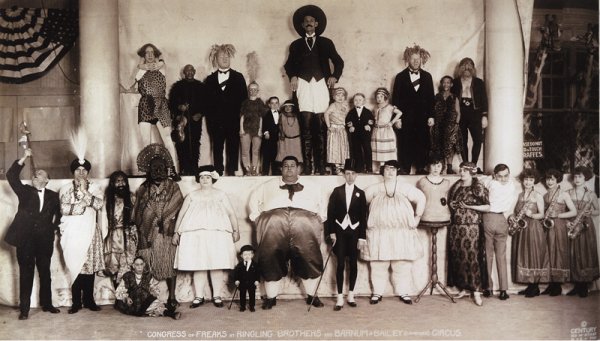 Съезд фриков: Цирк Барнума и Бейли, 1924 год.