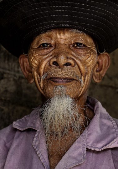 Глаза людей и "скрытая" улыбка в фотографиях французского фотографа Рехана - №7