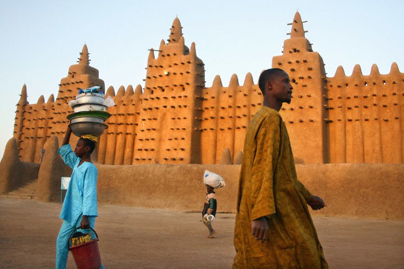 Невероятный город Дженне, Мали