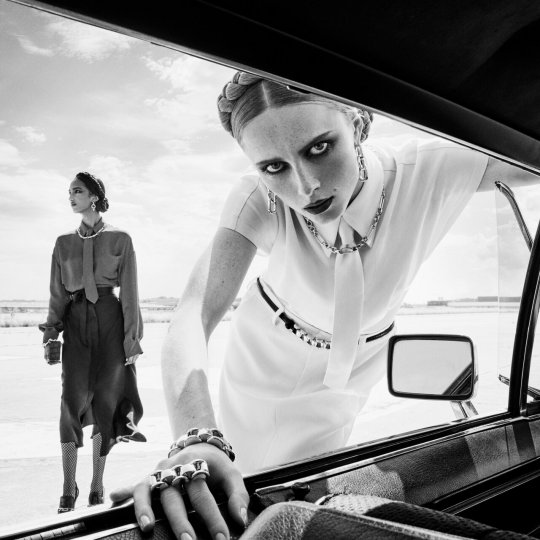 Мона Тугаард и Рианн Ван Ромпей для Zara, осень-зима 2020.