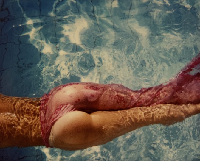 В бассейне, 1987 год.