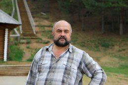 Борис Иконников