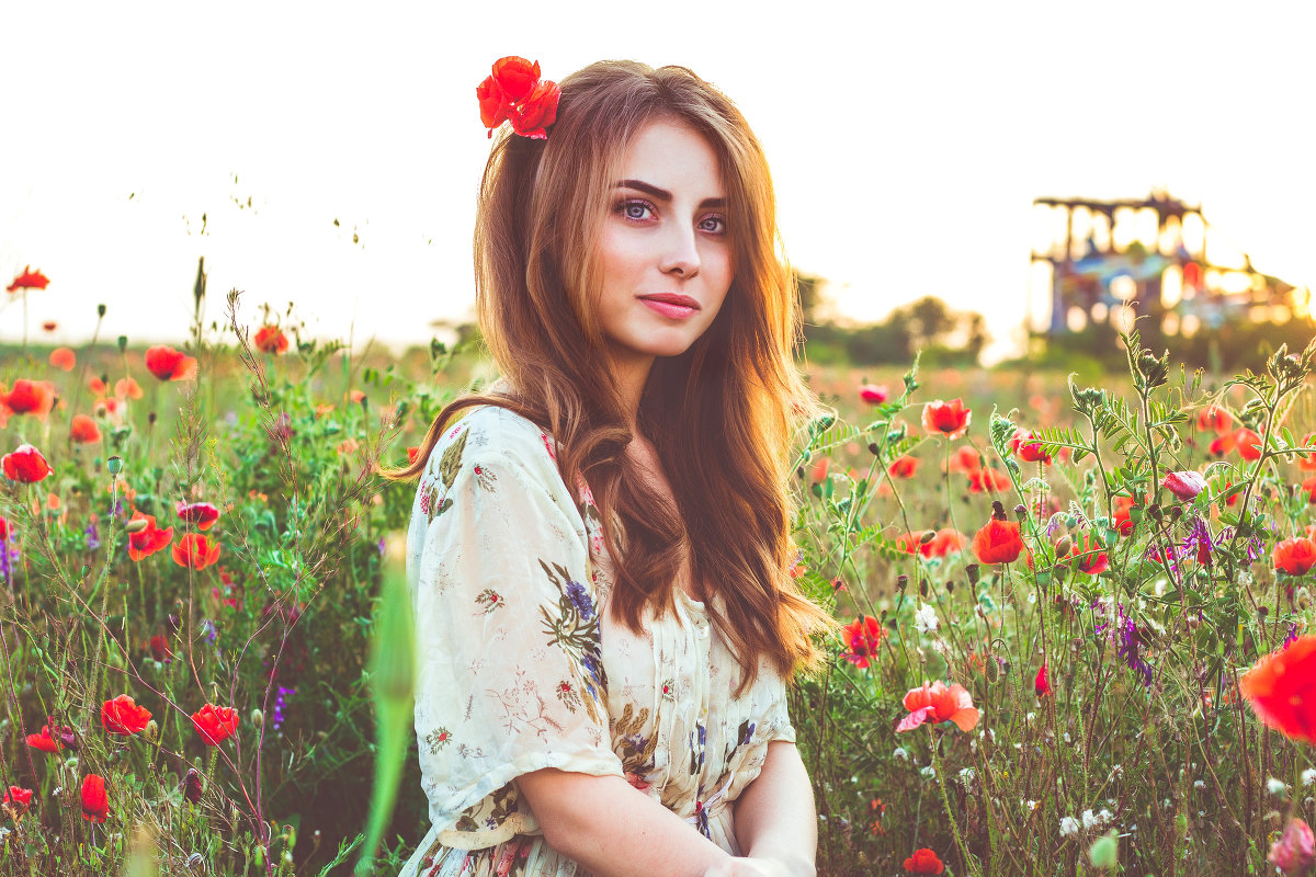 В маковом поле - Алёна Найдёнова