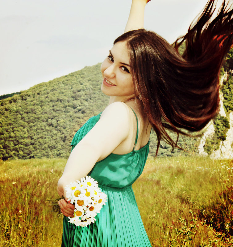 Chamomile - Christin`e Aghababyan