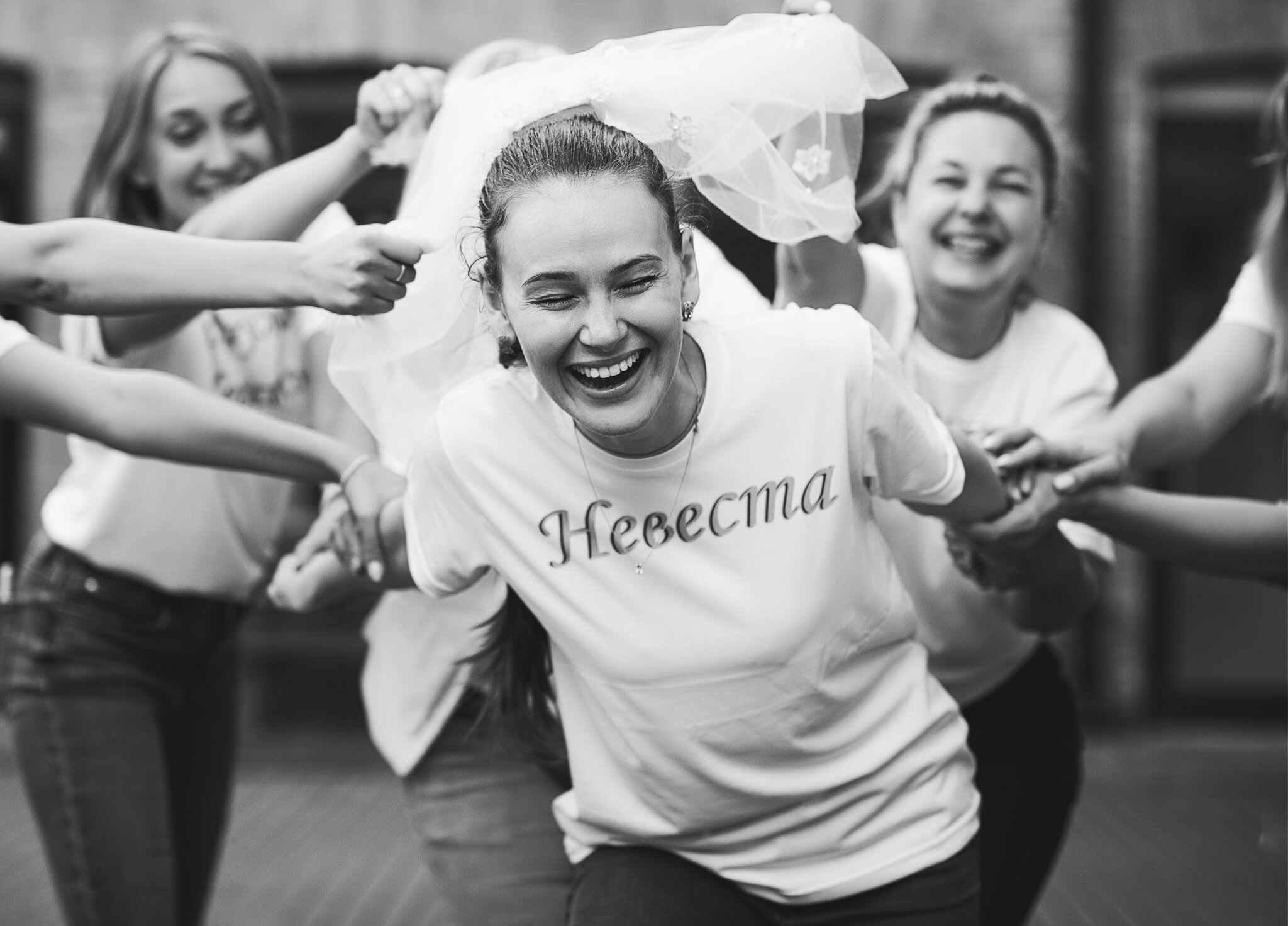 Подружки не пускали, а я выскочила...) :: Лилия .