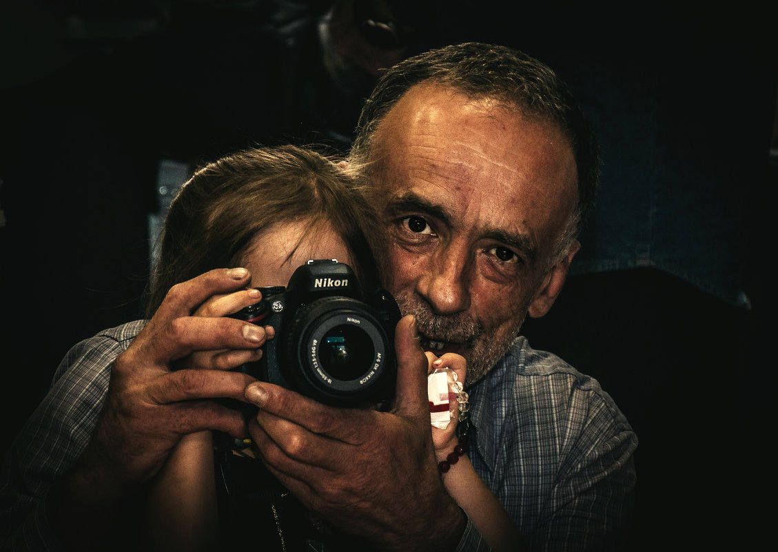 А сейчас мы его снимем... - Денис Володарский