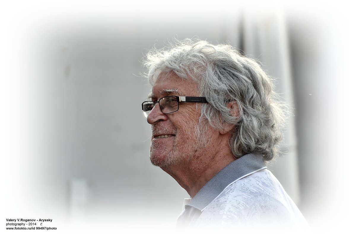 ГРАНД МАЭСТРО - Валерий Викторович РОГАНОВ-АРЫССКИЙ