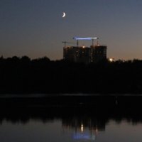 Месяц, краны и вода :: Дмитрий Никитин Месяц, краны и вода :: Дмитрий Никитин