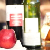 Eat or drink :: Robert Faithless