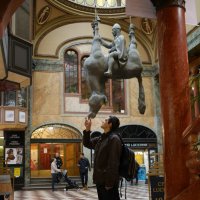 Фото с памятником :: Ольга Долбилина