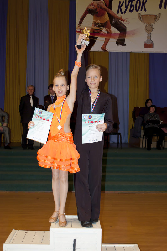 *** - Александр Жемчугов