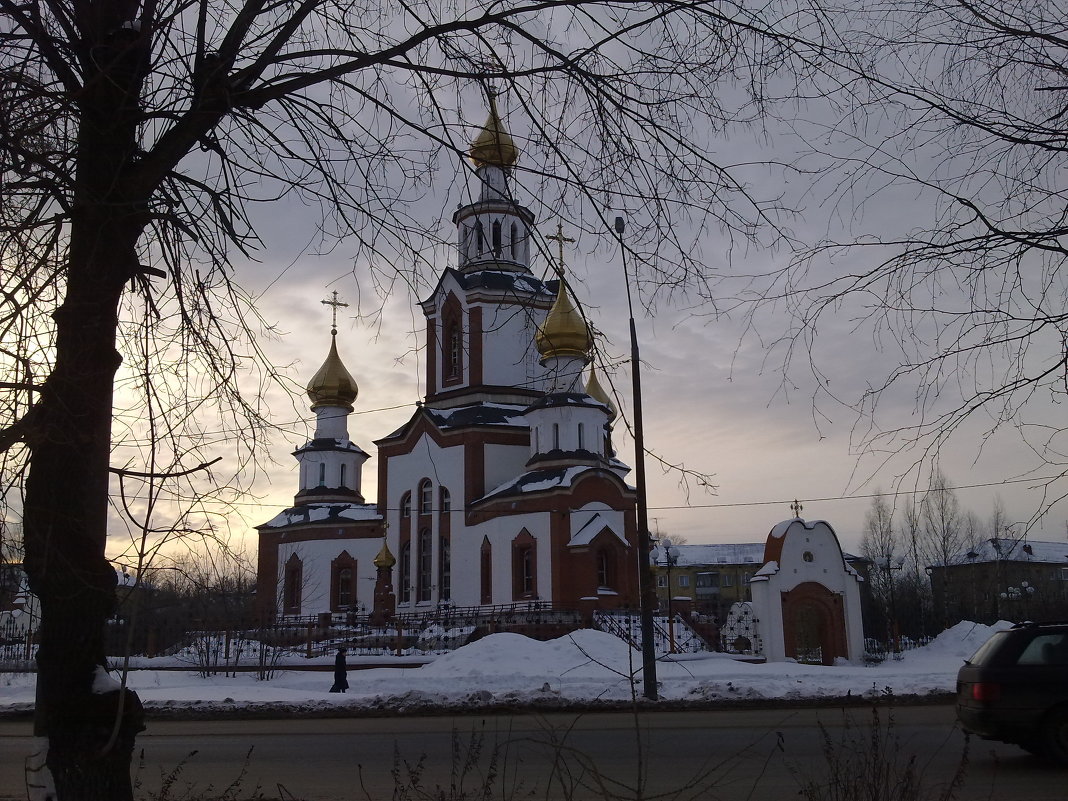 Церковь Веры, Надежды, Любви и материи их Софии - Могуша 