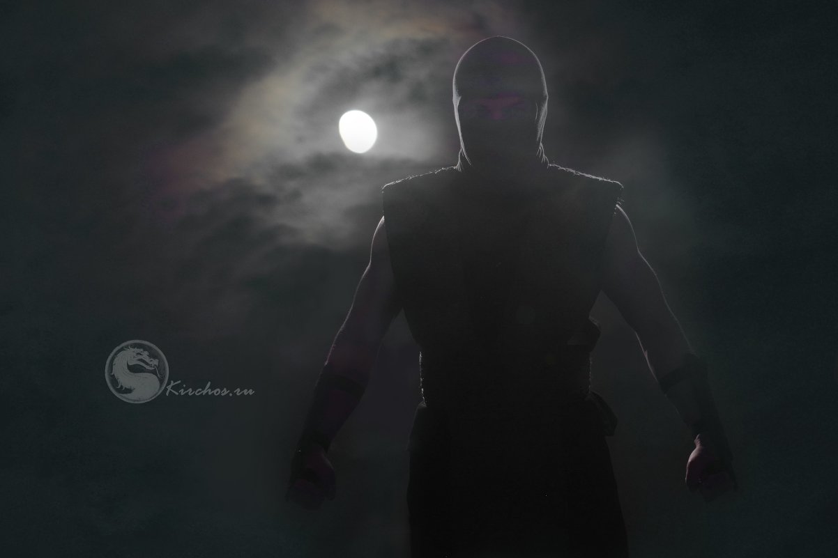 Mortal Kombat - Smoke - Kirchos Foto