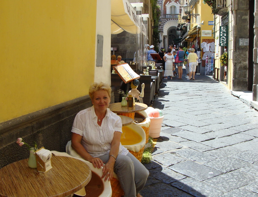 Италия, Сорренто - Lüdmila Bosova (infra-sound) Италия, Сорренто - Lüdmila Bosova (infra-sound)