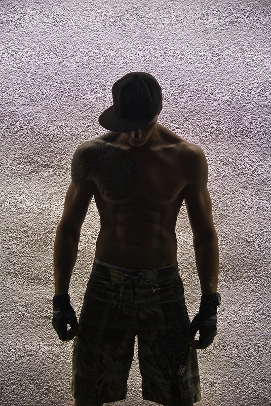 тёмный свет - Антон Довбня тёмный свет - Антон Довбня