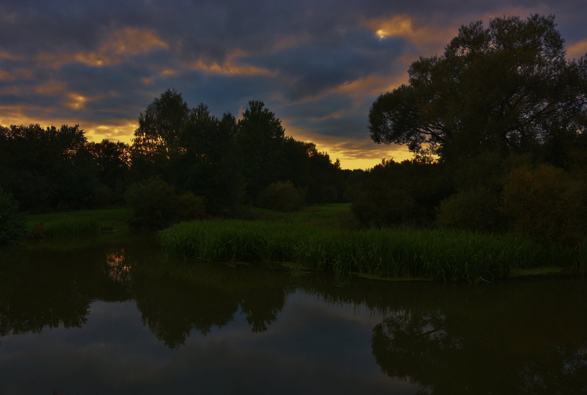 СЕНТЯБРЬСКИЙ ВЕЧЕР. ЗАКАТ - Валерий Руденко СЕНТЯБРЬСКИЙ ВЕЧЕР. ЗАКАТ - Валерий Руденко