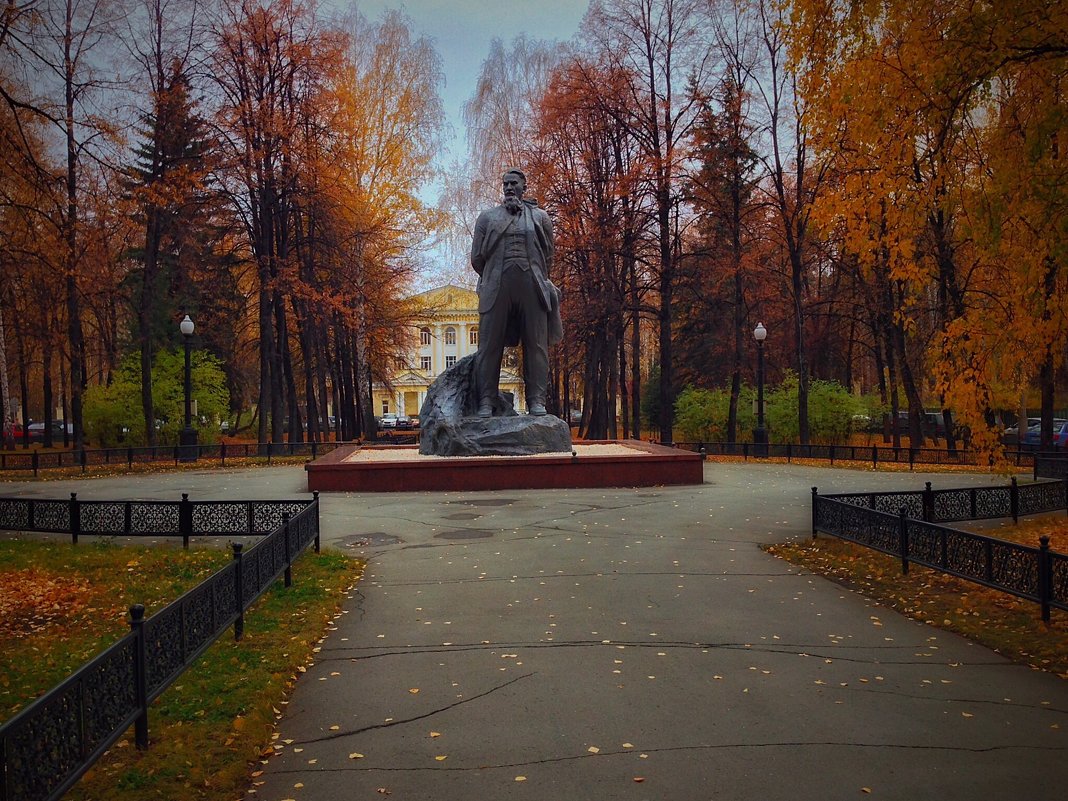 Атомград. - Сергей Адигамов